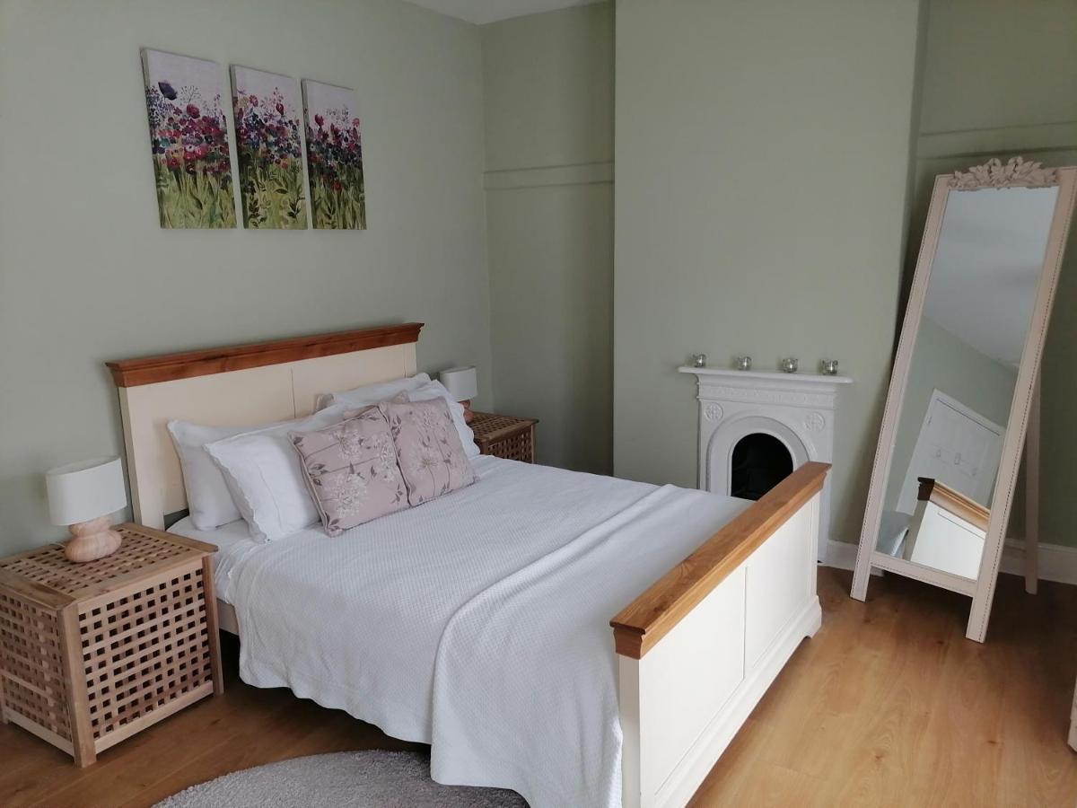 קארדיף Tynant House- Modern 3 Bed House- City Centre And Free Parking מראה חיצוני תמונה