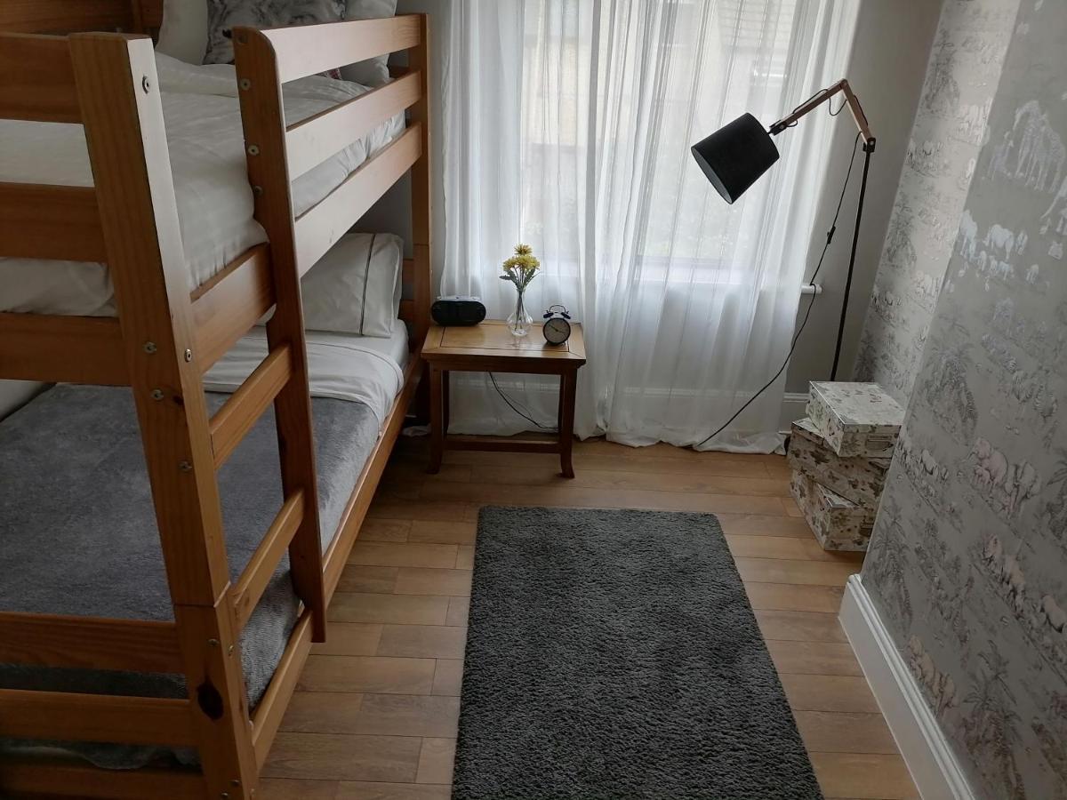 קארדיף Tynant House- Modern 3 Bed House- City Centre And Free Parking מראה חיצוני תמונה